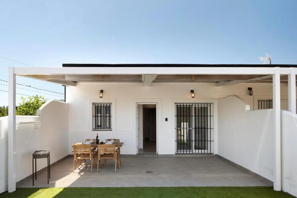 Viviendas Turisticas El Moral Holiday home